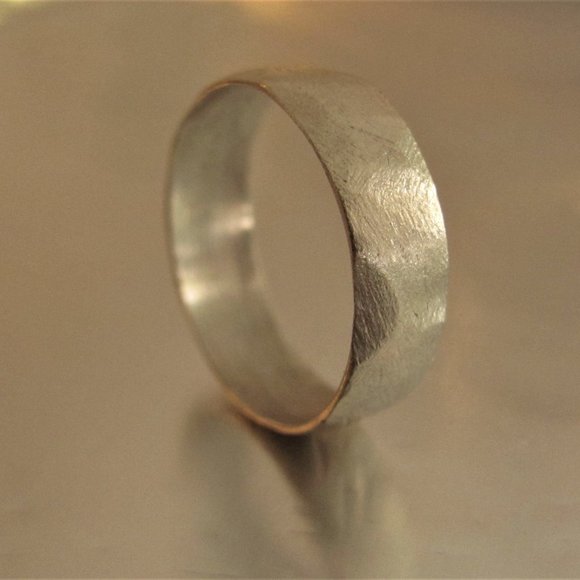 Wedding ring for men. 14k solid white gold ring. - Picture 4 of 12